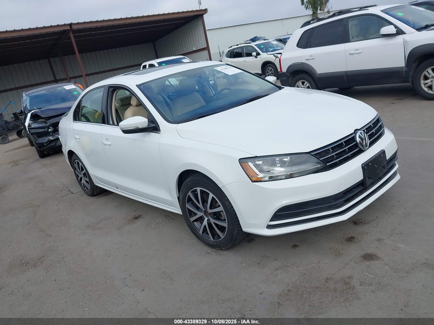 VOLKSWAGEN JETTA 1.4T SE/1.4T WOLFSBURG EDITION