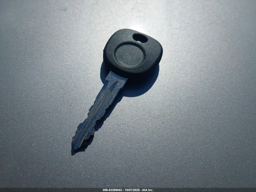 2008 GMC Yukon Sle VIN: 1GKFC13008J103304 Lot: 43389442