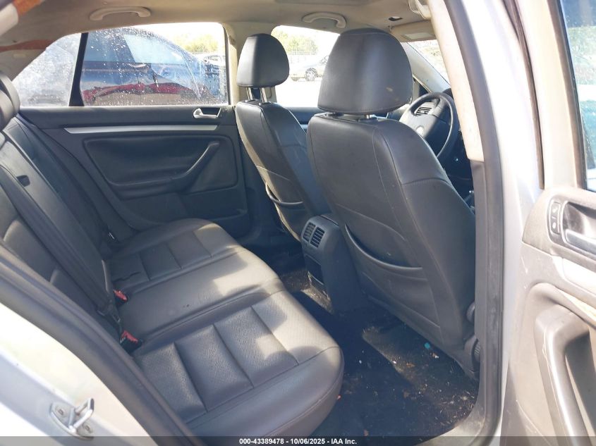 2007 Volkswagen Jetta Wolfsburg Edition VIN: 3VWEF71K27M188957 Lot: 43389478