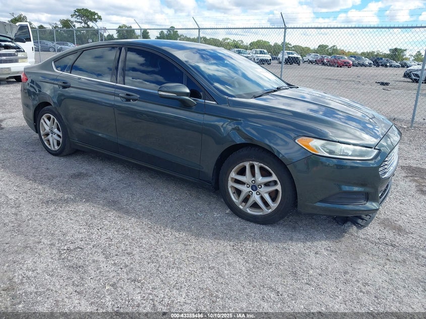 FORD FUSION SE
