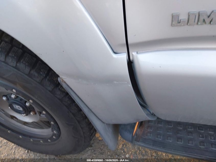 2007 Toyota 4Runner Limited V8 VIN: JTEBT17R178038743 Lot: 43389560