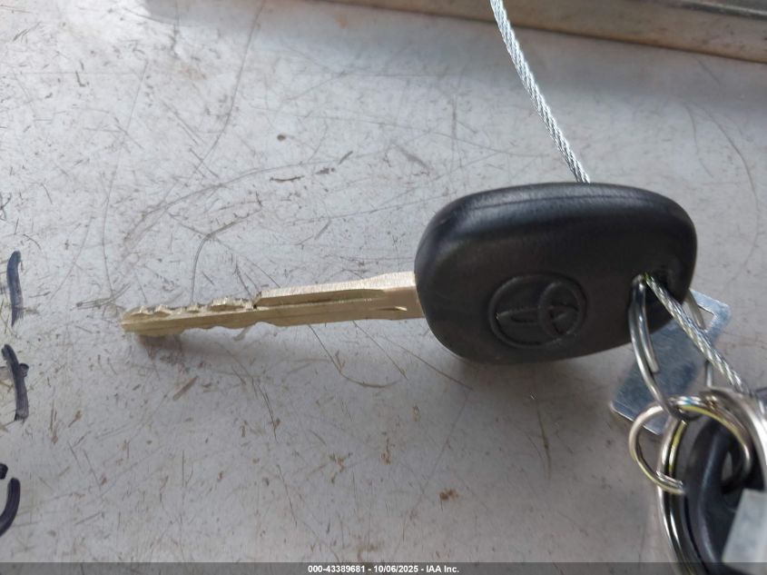 2010 Toyota Sienna Le VIN: 5TDKK4CCXAS307383 Lot: 43389681