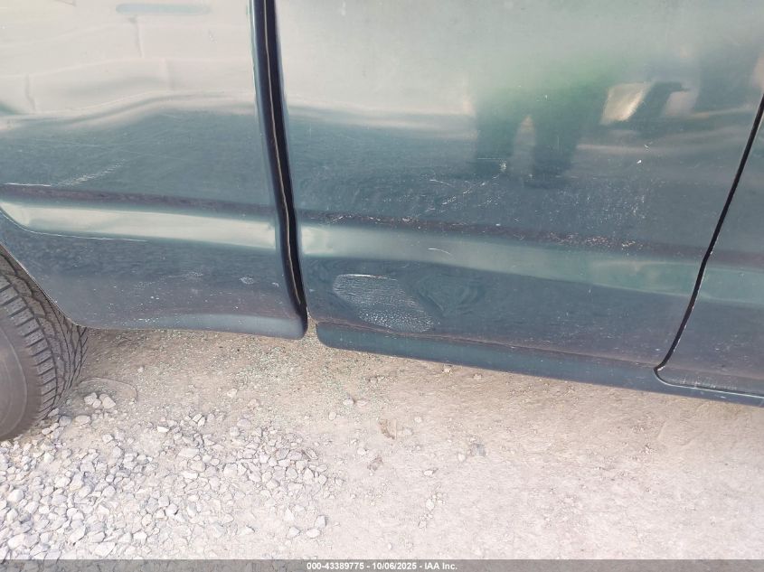 2002 Toyota Tacoma VIN: 5TEVL52N52Z085956 Lot: 43389775