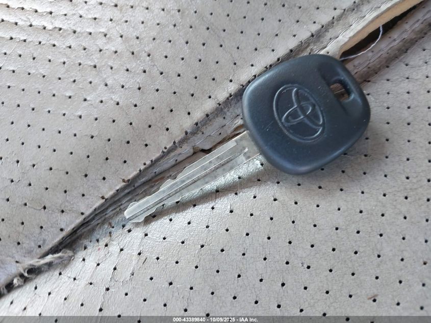 2003 Toyota Camry Solara Sle V6 VIN: 2T1CF22P63C611050 Lot: 43389840