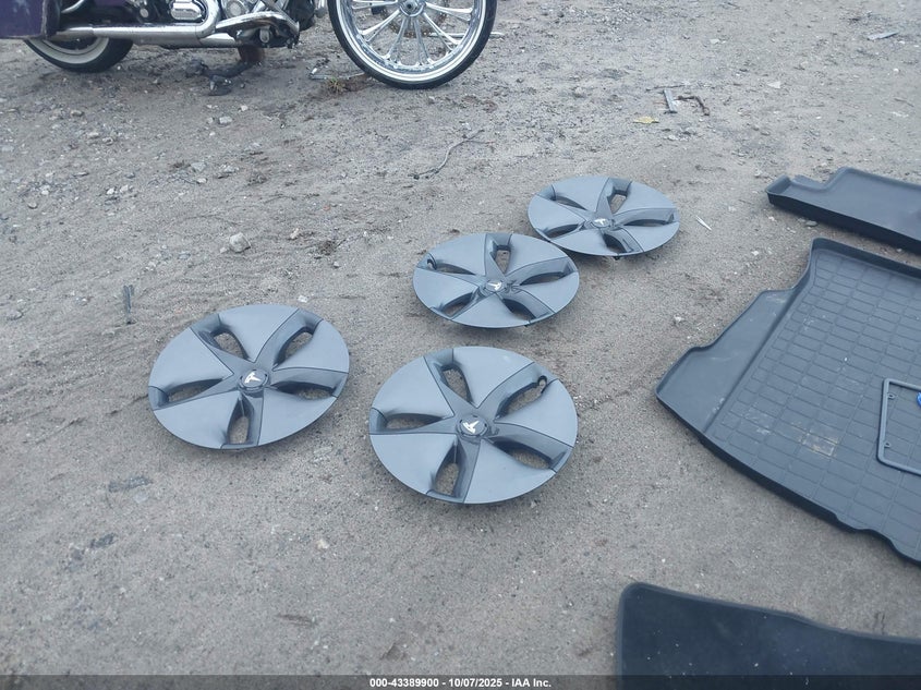 2018 Tesla Model 3 Long Range/Mid Range VIN: 5YJ3E1EA2JF016886 Lot: 43389900