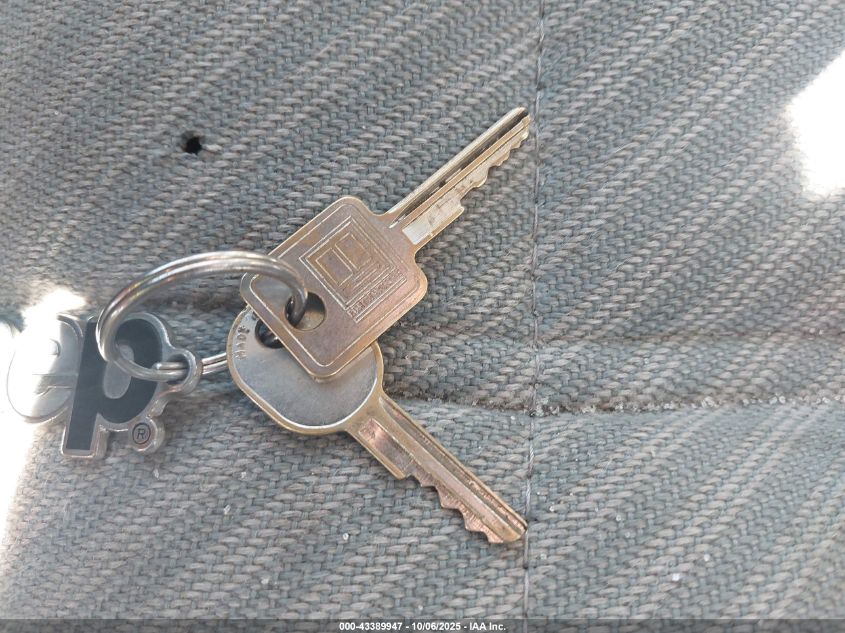 1988 Jeep Cherokee VIN: 1JCHR7811JT061063 Lot: 43389947