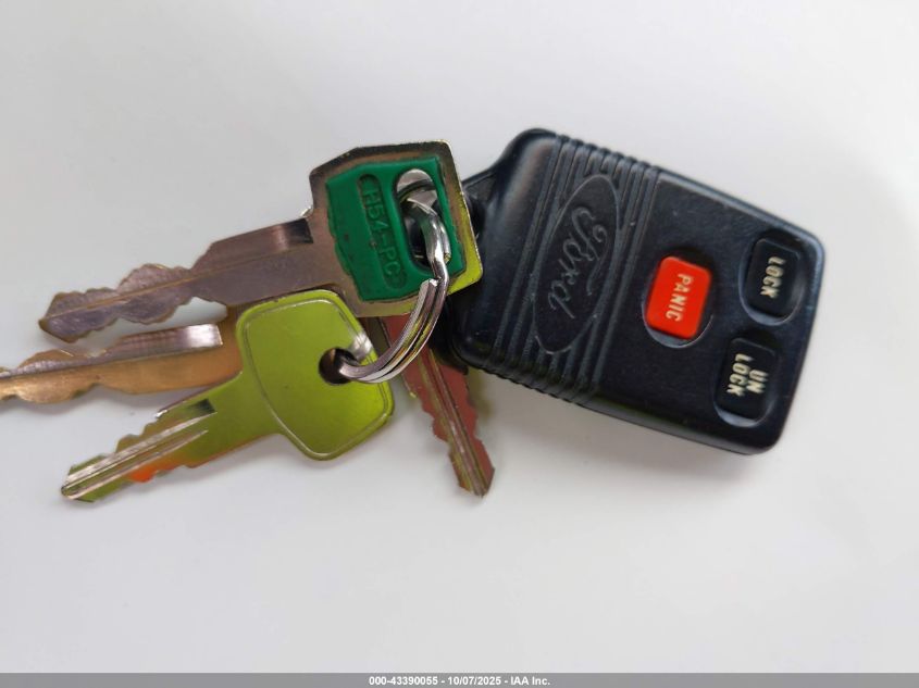 1992 Ford Econoline E150 Van VIN: 1FDEE14H1NHA16614 Lot: 43390055