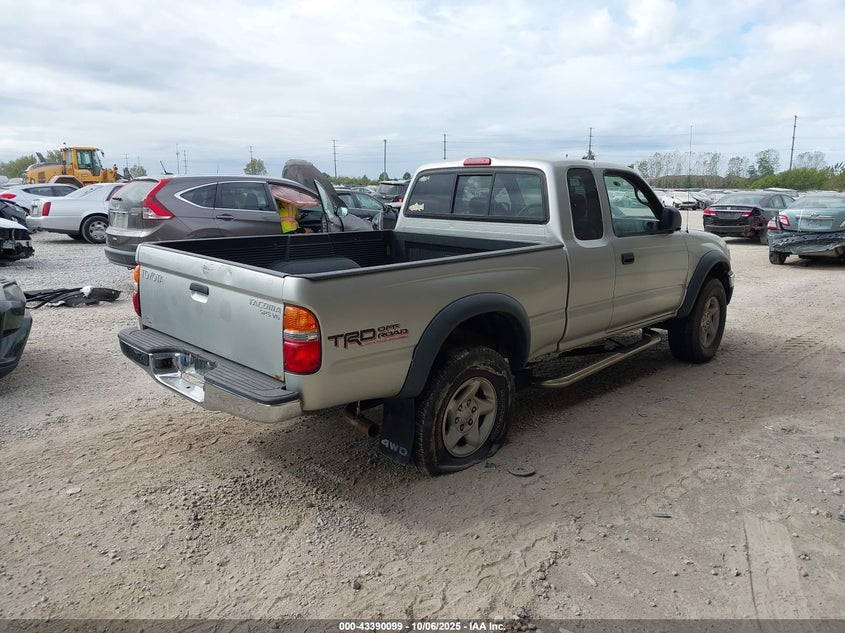5TEWN72N12Z127288 2002 TOYOTA TACOMA photo no. 4