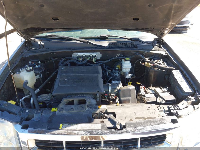 2011 Ford Escape Limited VIN: 1FMCU0EG3BKC70530 Lot: 43390188