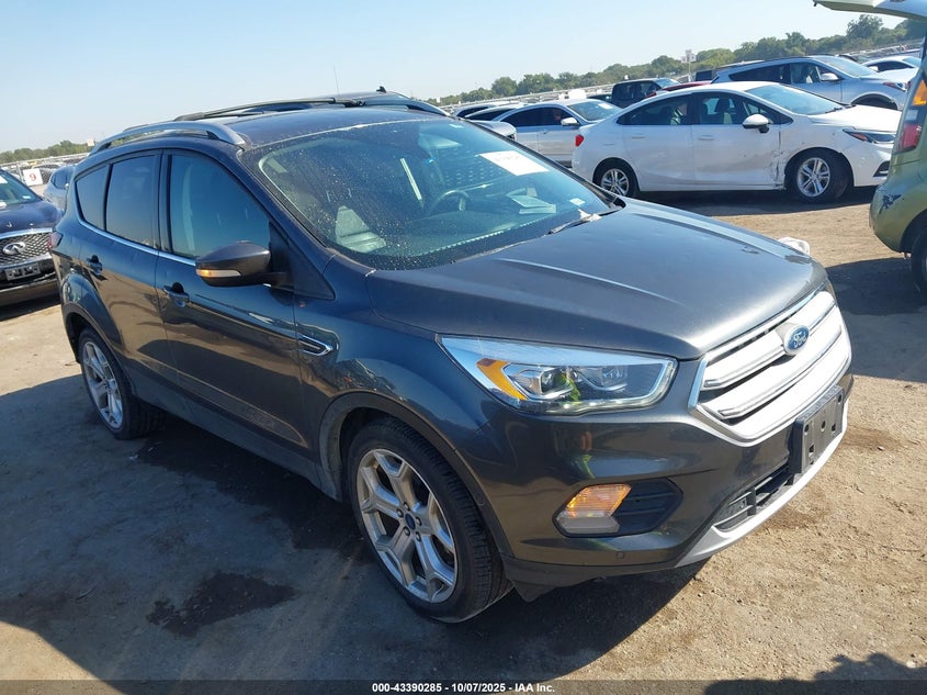 FORD ESCAPE TITANIUM