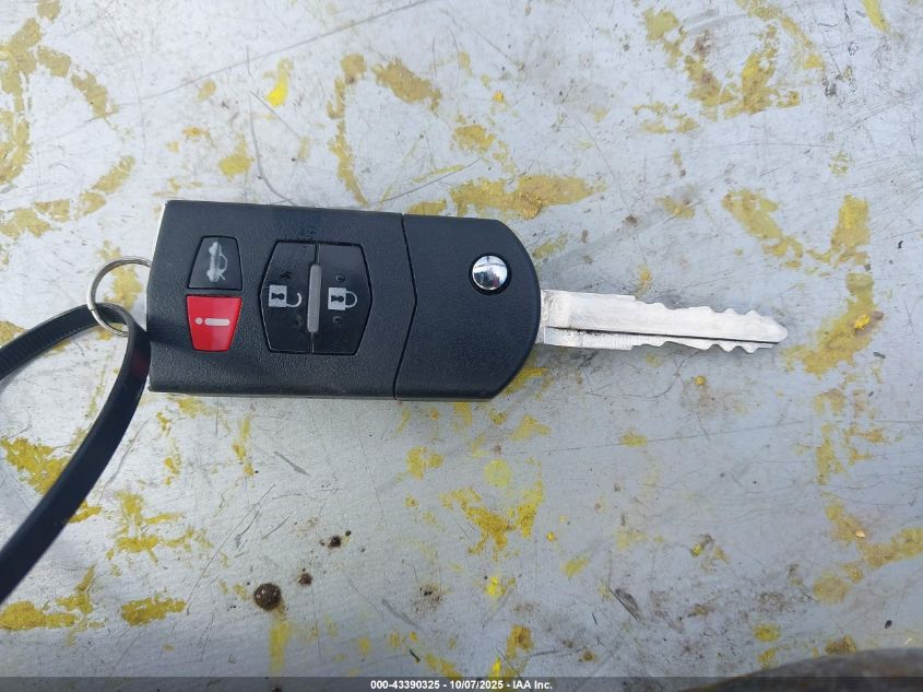 2006 Mazda Mx-5 Sport VIN: JM1NC25F160105306 Lot: 43390325