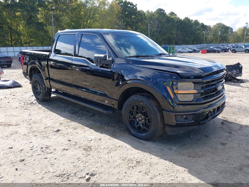 FORD F-150 XLT