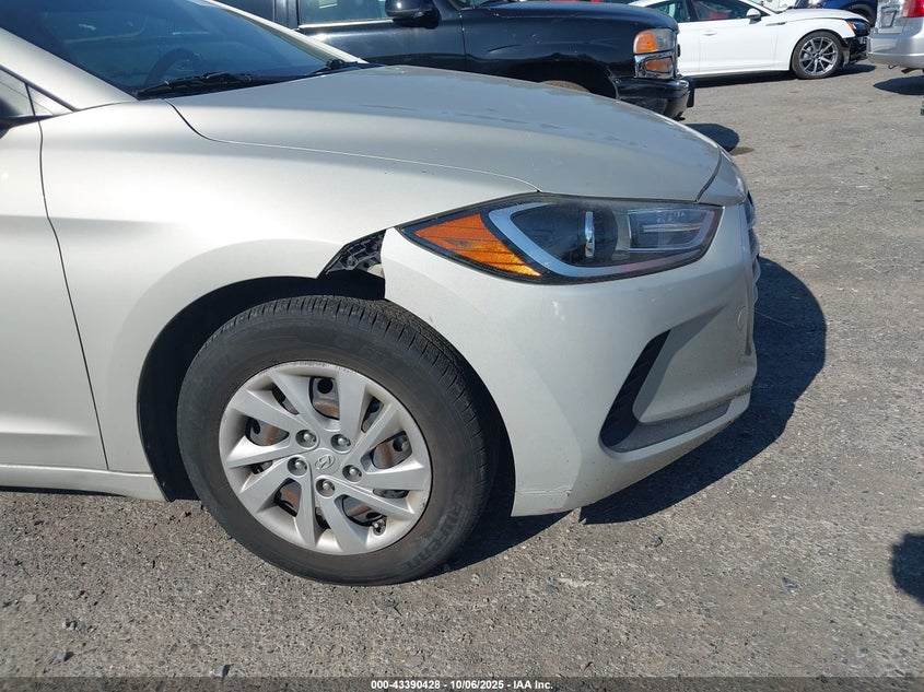 VIN KMHD74LF3HU395490 2017 HYUNDAI ELANTRA SE