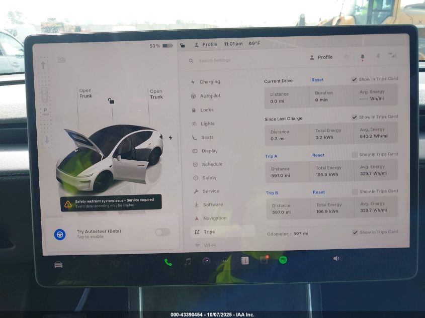 2026 Tesla Model Y Long Range Dual Motor All-Wheel Drive/Long Range Launch Series VIN: 7SAYGDEE9TF365960 Lot: 43390454