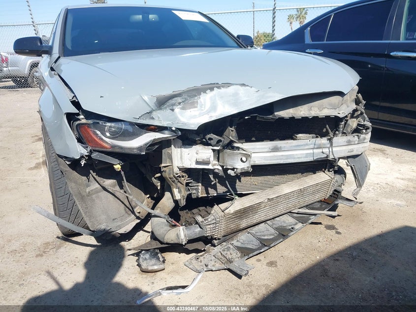 WAUEFAFL1BN024919 2011 AUDI A4 photo no. 6