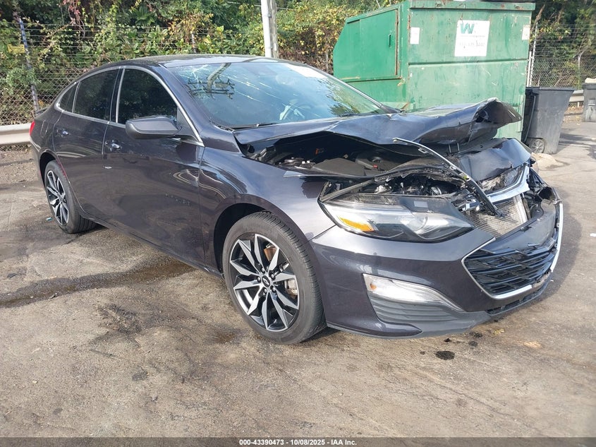 CHEVROLET MALIBU FWD RS