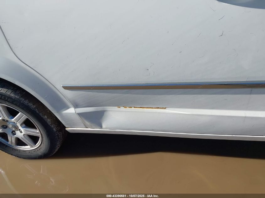 2010 Chrysler Town & Country Touring VIN: 2A4RR5DX0AR351476 Lot: 43390581