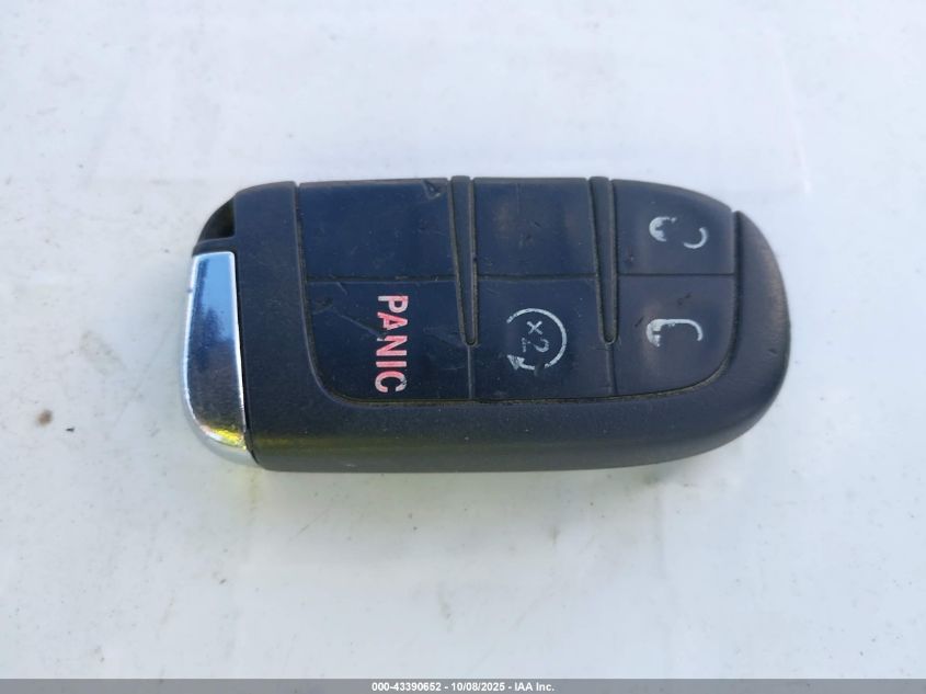 2016 Jeep Renegade Sport VIN: ZACCJAAT5GPE10290 Lot: 43390652