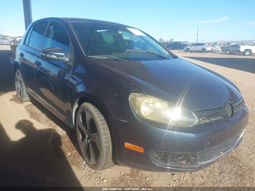 VOLKSWAGEN GOLF 2.5L 4-DOOR