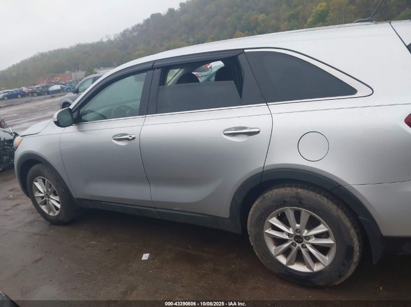 2019 Kia Sorento 2.4L L VIN: 5XYPG4A34KG569263 Lot: 43390806