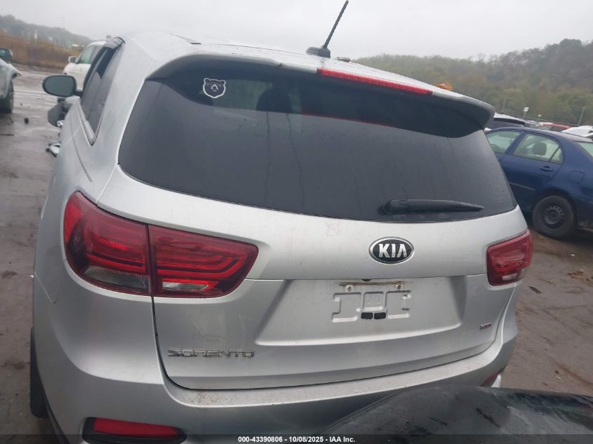 2019 Kia Sorento 2.4L L VIN: 5XYPG4A34KG569263 Lot: 43390806