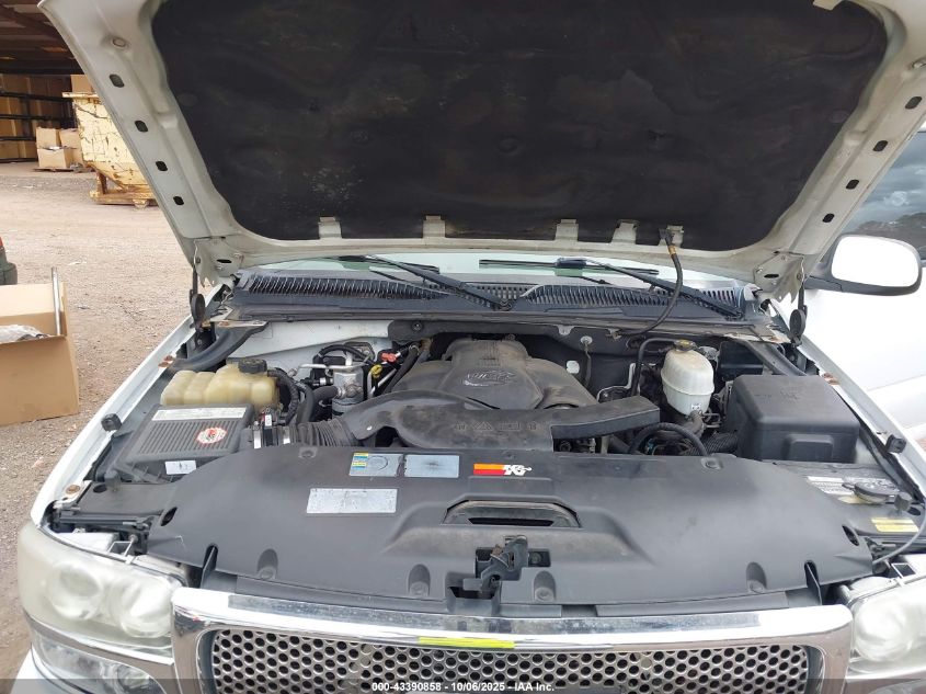 2005 GMC Yukon Xl 1500 Denali VIN: 1GKFK66U25J123242 Lot: 43390858