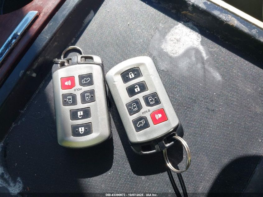 2011 Toyota Sienna Limited V6 VIN: 5TDYK3DC3BS058249 Lot: 43390973