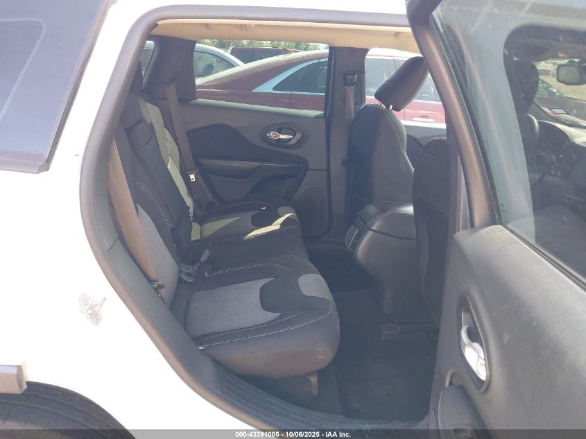 2015 Jeep Cherokee Sport VIN: 1C4PJLAB4FW631966 Lot: 43391005