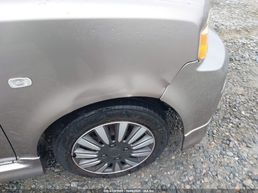 2005 Scion Xb VIN: JTLKT324X50215608 Lot: 43391055