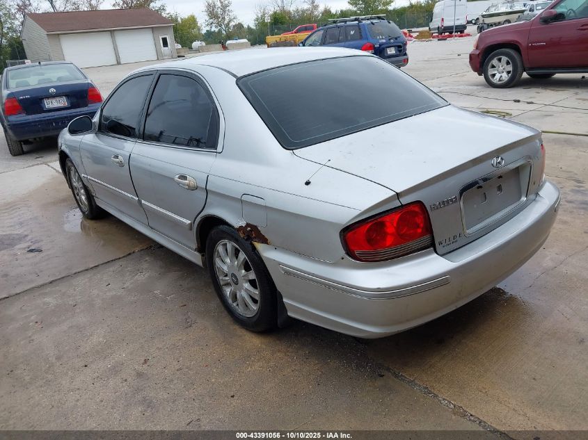 KMHWF35HX4A072392 2004 HYUNDAI SONATA photo no. 3