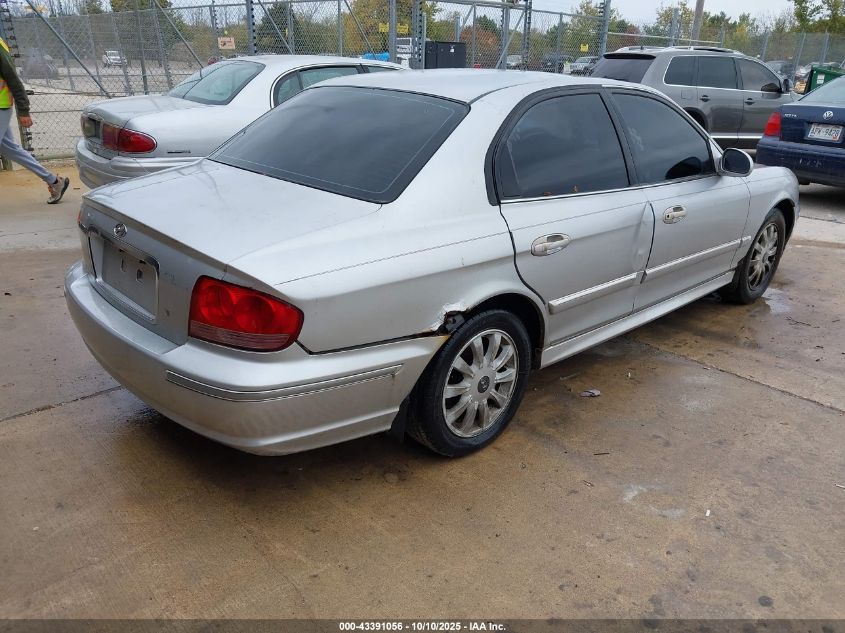 KMHWF35HX4A072392 2004 HYUNDAI SONATA photo no. 4