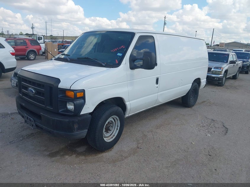 1FTNE2EW4BDB24087 2011 FORD ECONOLINE photo no. 2