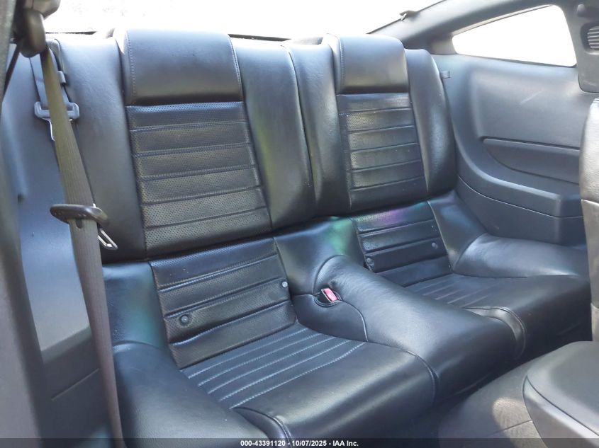 2005 Ford Mustang Gt Deluxe/Gt Premium VIN: 1ZVFT82HX55123301 Lot: 43391120