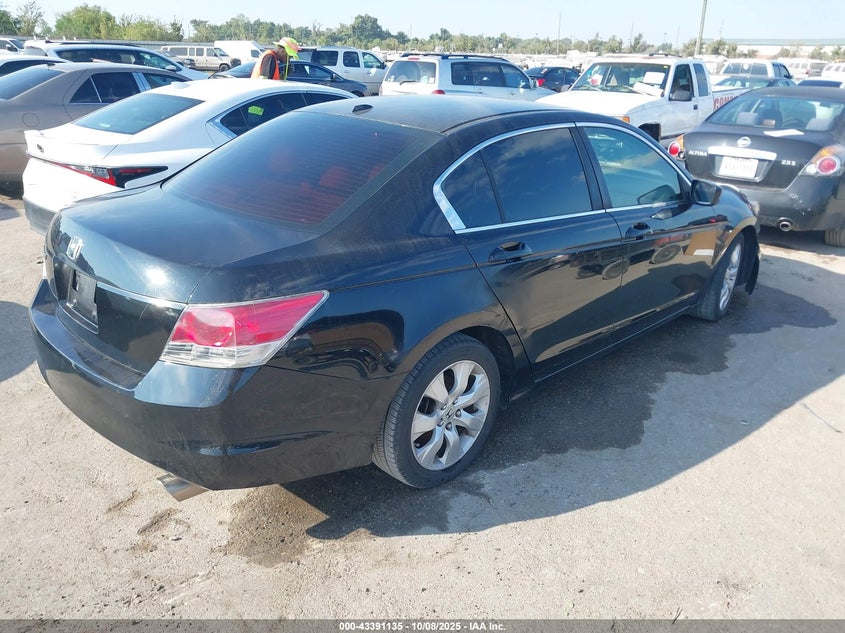 1HGCP26838A149236 2008 HONDA ACCORD photo no. 4