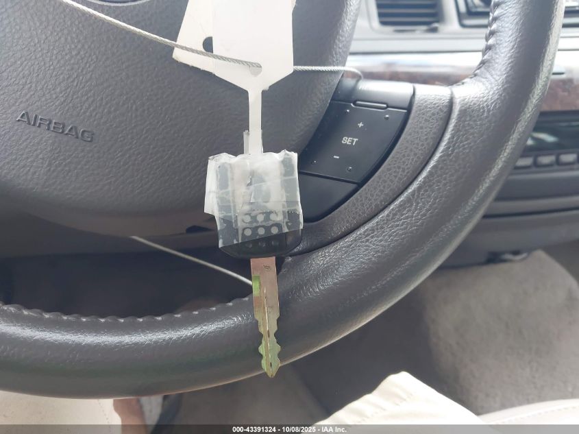 2010 Mercury Grand Marquis Ls (Fleet Only) VIN: 2MEBM7FVXAX627718 Lot: 43391324