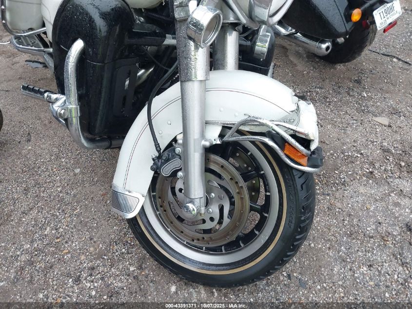 2003 Harley-Davidson Flhtcui Shrine VIN: 1HD1FLW113Y602947 Lot: 43391371