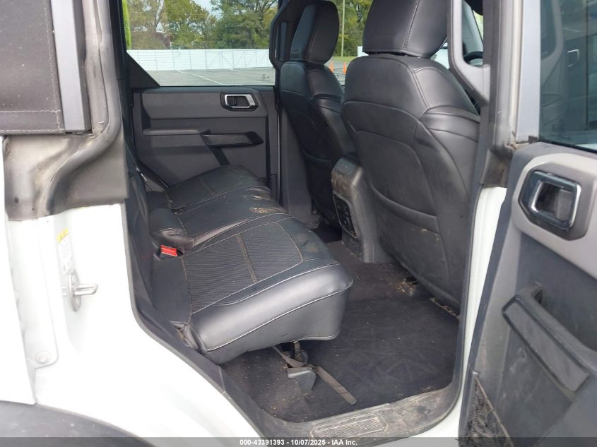 2022 Ford Bronco VIN: 1FMEE5BP8NLB38403 Lot: 43391393