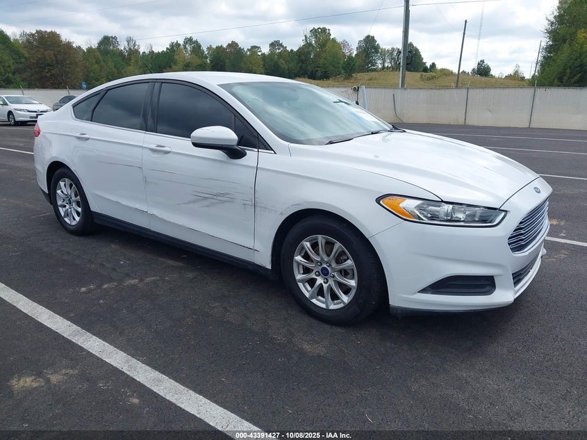 FORD FUSION S