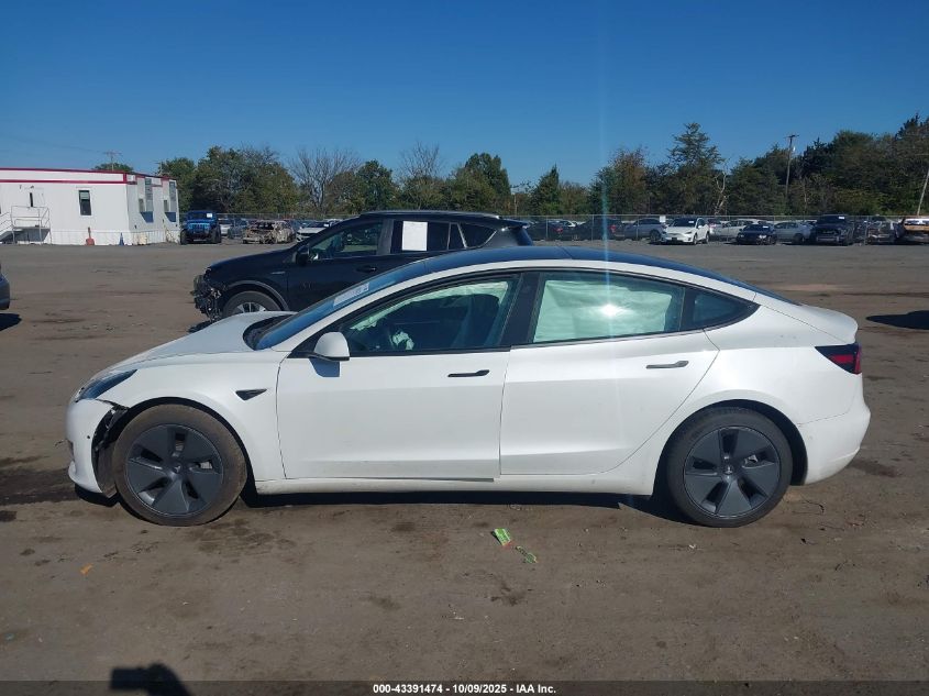 2022 Tesla Model 3 Long Range Dual Motor All-Wheel Drive VIN: 5YJ3E1EB5NF262605 Lot: 43391474