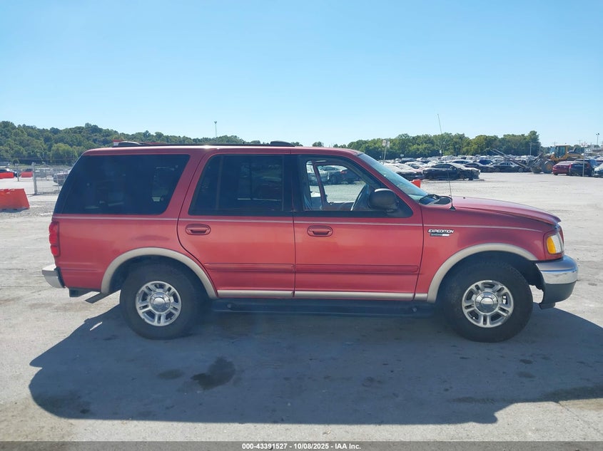 1999 Ford Expedition Eddie Bauer/Xlt VIN: 1FMRU17L4XLC52470 Lot: 43391527