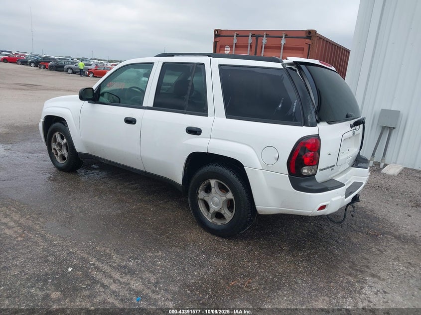 1GNDT13S582213061 2008 CHEVROLET TRAILBLAZER photo no. 3