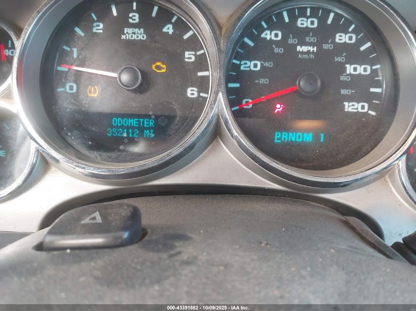 2008 Chevrolet Silverado 2500Hd Work Truck VIN: 1GCHC29K78E166198 Lot: 43391582