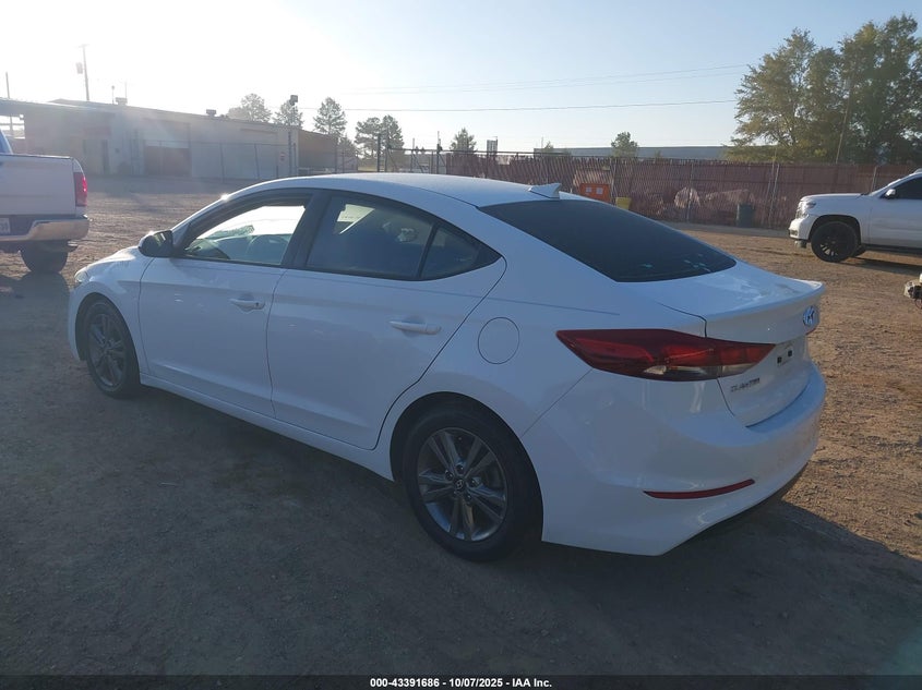2018 Hyundai Elantra Sel white sedan gasoline 5NPD84LF7JH399902 photo #4