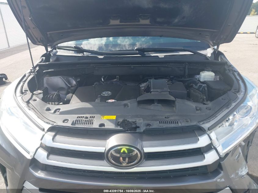 2019 Toyota Highlander Le VIN: 5TDBZRFH1KS960881 Lot: 43391754