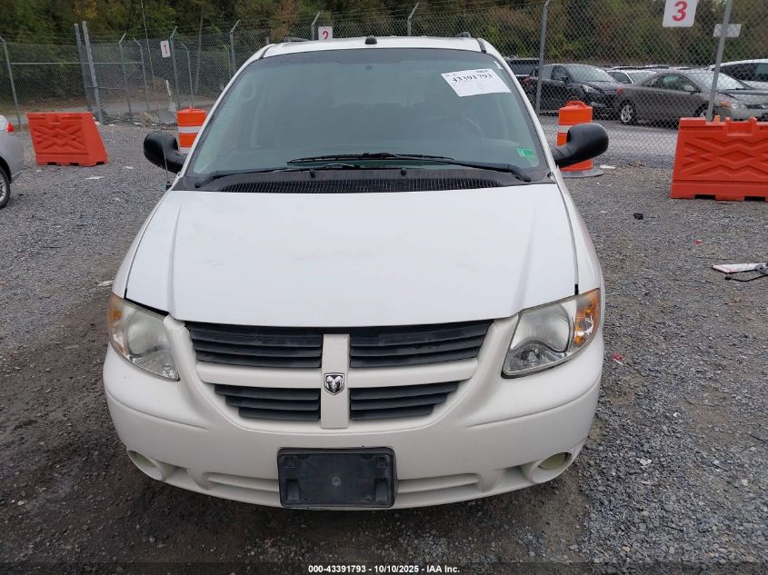 2005 Dodge Grand Caravan Sxt VIN: 2D4GP44L15R405077 Lot: 43391793