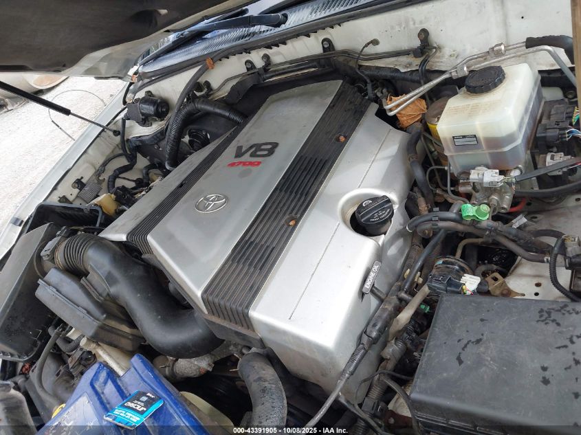 2005 Toyota Land Cruiser V8 VIN: JTEHT05J452080146 Lot: 43391905