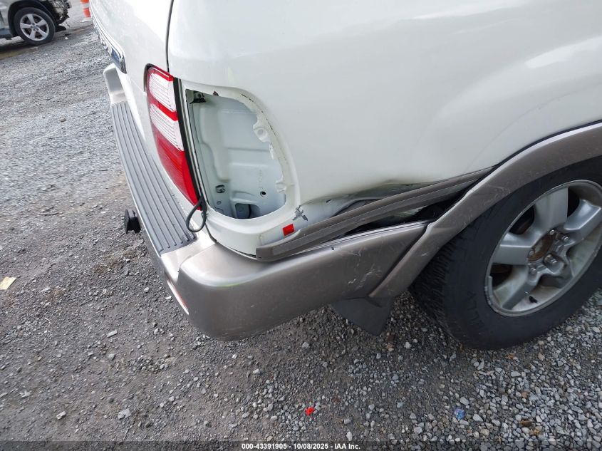 2005 Toyota Land Cruiser V8 VIN: JTEHT05J452080146 Lot: 43391905