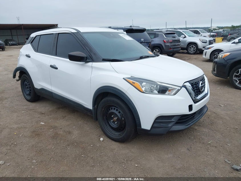 NISSAN KICKS S XTRONIC CVT