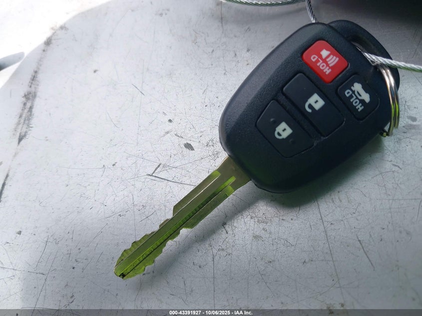 2015 Toyota Corolla Le VIN: 2T1BURHEXFC248711 Lot: 43391927