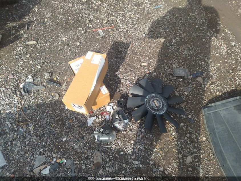 2005 BMW 330I VIN: WBAEV53485KM41144 Lot: 43391967